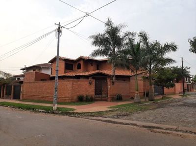 La lujosa casa donde Cucho quería cumplir prisión domiciliaria