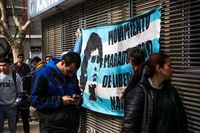 Maradona sacude al fútbol argentino