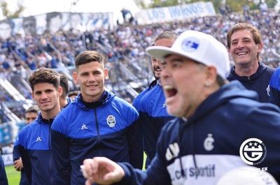 Maradona desata la devoción