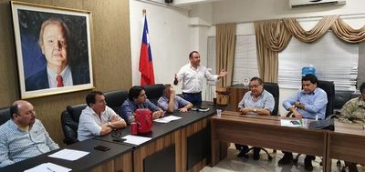 Director de Aduanas se reunió con paseros para evitar protestas