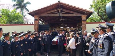 Familiares de comisario muerto preparan manifestación para exigir destitución de Villamayor
