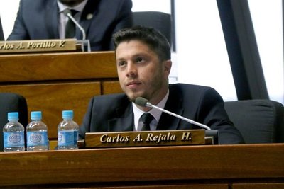 Plantean interpelar al ministro Juan Ernesto Villamayor