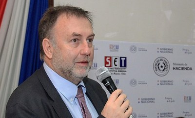 Aumento de G 28 mil millones a Petropar para pago de gratificaciones y bonificaciones y niegan recursos para la UNA