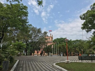 Anuncian jueves fresco a cálido y con probabilidad de lluvias dispersas