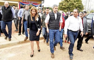 Villamayor por ahora se queda, dice Abdo Benítez