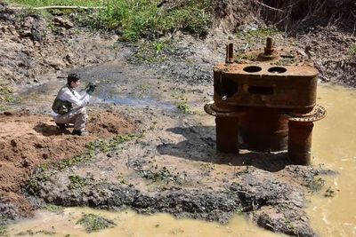 MOPC extrae buque “Eponina”, hundido durante la Guerra de la Triple Alianza