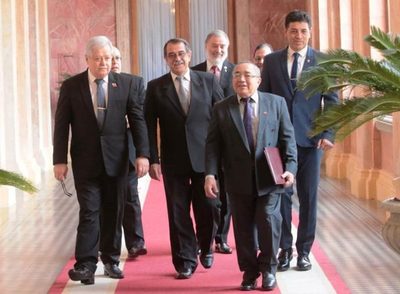 PGN 2020: Universidades exigen reposición de Gs. 20 mil millones recortados