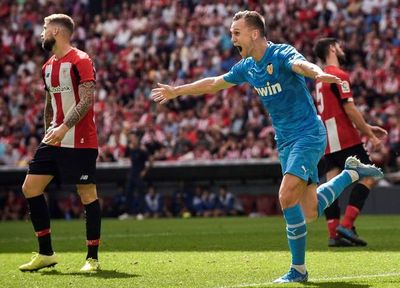 Valencia acaba con la buena racha del Athletic