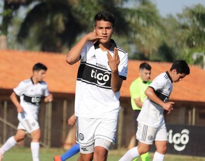 Sub 15: el líder golea y sigue invicto
