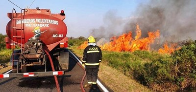 FUEGO DEVORA EL PARQUE GUASU •