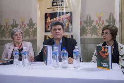 Presentan el libro “Los Hijos de Colón”, del escritor Marcos Ybáñez