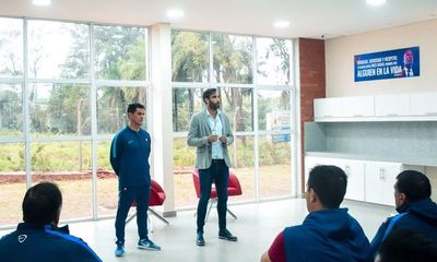 ¿Bernay dirige hasta fin de año?
