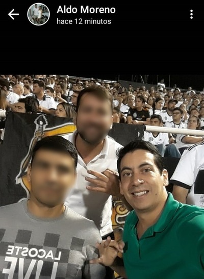 Investigarán a "policías" que acompañaron a preso que fue a partido de fútbol