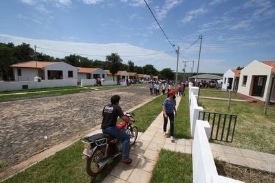 Planean entregar unas 15 mil viviendas para el 2020