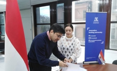 HOY / Universidad de Melbourne Australia, acuerda con Becal plan para afianzar becas