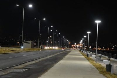 Hombre agrede a dos mujeres en la Constanera de Asunción. El mismo está libre
