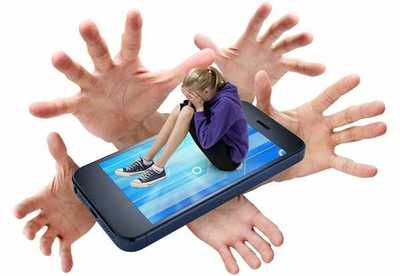 "Bullying online": 4 estrategias que puedes utilizar si te acosan en internet