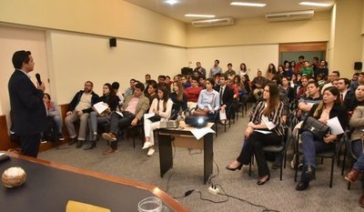 Convocatorias vigentes de BECAL cuentan con más de 600 postulantes