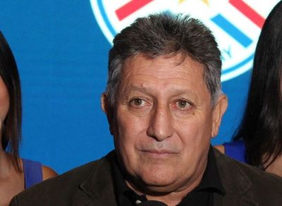 Harms retirará pedido de pensión graciable para Romerito