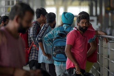 México deporta a más de 300 ciudadanos indios en medida “sin precedentes”