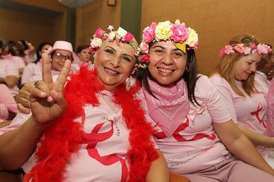 Lucha contra el cáncer de mama: Insisten en controles preventivos