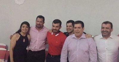 Ulises Quintana, en encuentro con dirigentes de Honor Colorado