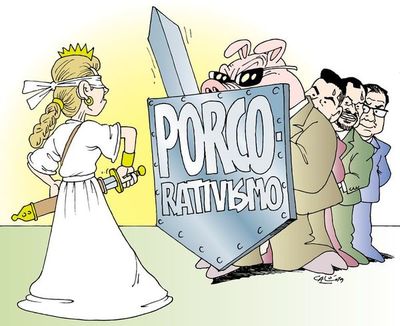 Políticos ratifican desafiante mensaje a jueces y fiscales