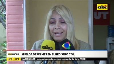Huelga de un mes en el registro civil