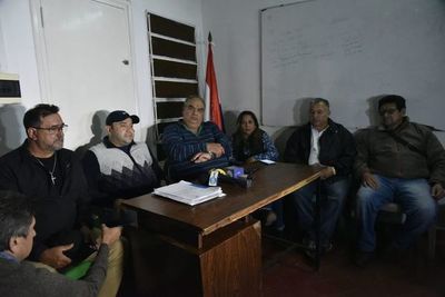 Guardiacárceles no descartan convocar a una huelga general