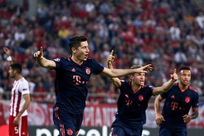 Bayern gana con doblete de Lewandowski