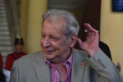 Colorados buscarán recuperar intendencia de Asunción, Encarnación y CDE, según Galaverna