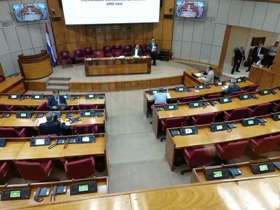 Comisión no pudo siquiera acordar si acta fue dañina o no para el Paraguay