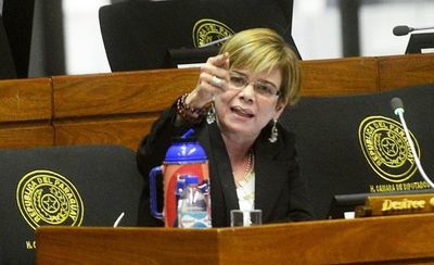 Cuestionan que informe de Contraloría no haya llegado al Senado
