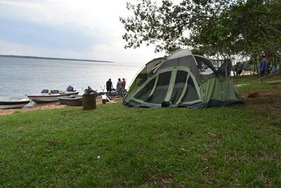 Fluido movimiento turístico en últimos días de pesca