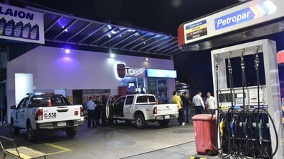 Asaltan estación de servicio esta madrugada