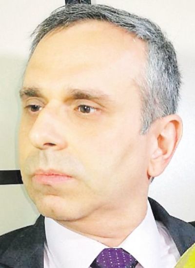 Piden a monseñor Martínez que saque a Kriskovich de UC
