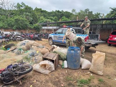 Incautan elementos de pesca prohibida para su utilización en Ayolas