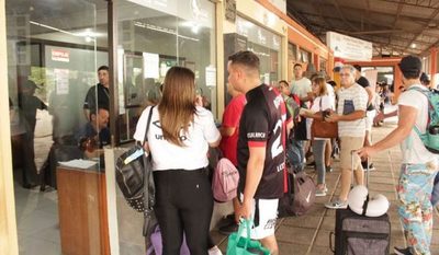 Unos 32.000 hinchas ya ingresaron al país para la final de la Copa Sudamericana