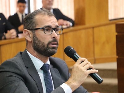 Alquiler de máquinas de votación: no es irregularidad, es una recomendación la suspensión, dicen