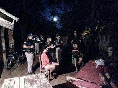 Cuatro detenidos tras allanamientos en Caacupé