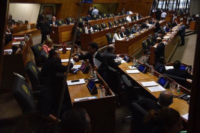 Diputados aprueba elevar el tope del déficit fiscal, pero hasta el 2%