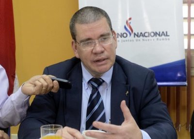 Barrios: "Hay una abierta persecución hacia nuestro líder Horacio Cartes"