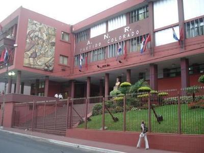 Amplían denuncia contra integrantes del Tribunal Electoral y recusan a Bacchetta y Salas