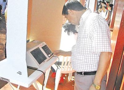 Algunos políticos temen a urnas electrónicas y las listas abiertas