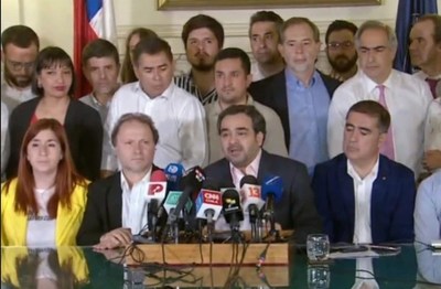 Histórico acuerdo en Chile para modificar la Constitución de Pinochet