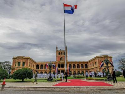 Mandatario paraguayo recibe al Secretario General de la OEA