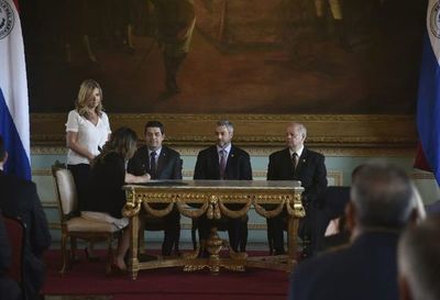 Nueva ministra promete lucha frontal contra grupos criminales