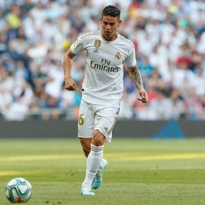 James sufre esguince del ligamento de la rodilla