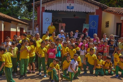 Con títeres promueven los derechos de los niños y niñas en escuelas de Central