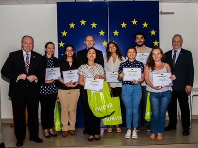 La Unión Europea premió a los ganadores el concurso “Tembi’u Europa”